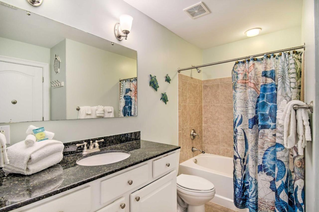 Gulf Shores Condo With Pool View Walk To Beach! Exterior photo